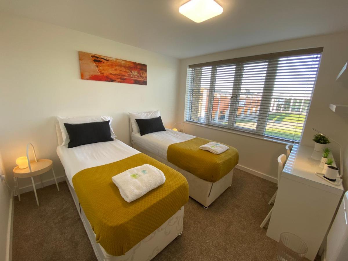 Bushfield House Apartment Peterborough Exterior photo
